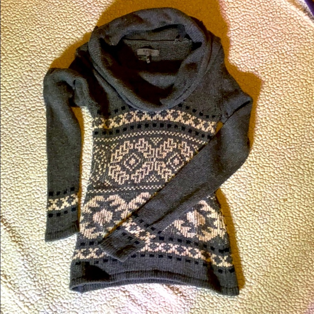 BUFFALO WINTER WOOL SWEATER